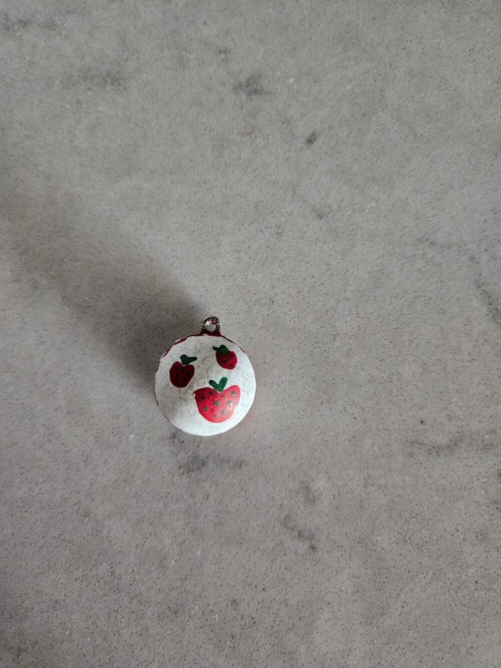 VINTAGE AND HANDMADE HALF-DOME WHITE PENDANT WITH THREE STRAWBERRIES